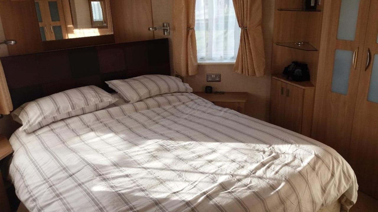 6 Berth Deluxe Ml7 On The Golden Palm Hotel Chapel Saint Leonards Exterior foto